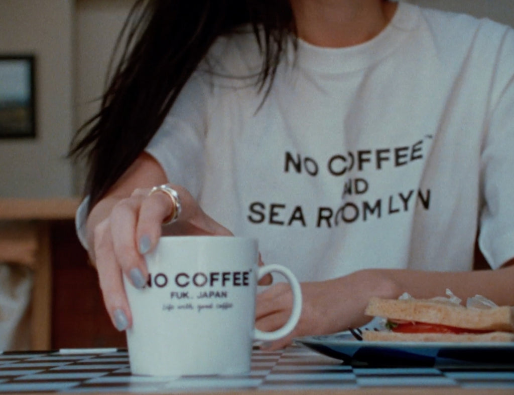 NO COFFEE AND SeaRoomlynn